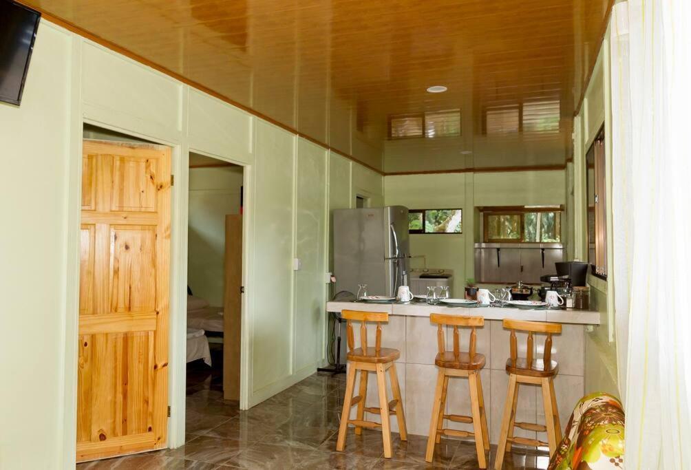 Villa Casita Colorada, Sierpe De Osa Exterior foto
